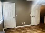 Waverly Trce Apt A, Norcross, Home For Rent