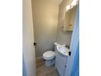 N Sheridan Rd Apt H, Chicago, Condo For Rent