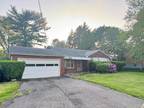 N Main St Ext, Butler, Home For Rent