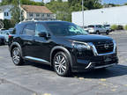 2022 Nissan Pathfinder