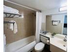 Collins Ave Unit,sunny Isles Beach, Condo For Rent