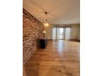 Green Bay Rd Apt,highland Park, Home For Rent