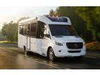 2025 Leisure Travel Unity U24MBL