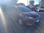2018 Chrysler Pacifica Red, 108K miles