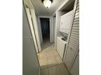 Lake Pointe Dr Apt,oakland Park, Condo For Rent