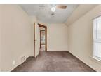 E Th St, Cleveland, Home For Rent