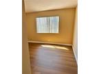 Nordhoff St, Panorama City, Flat For Rent