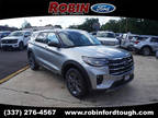 2025 Ford Explorer Silver, new