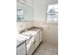 Valley Rd Apt,cos Cob, Flat For Rent