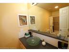 Roundtree Dr, Troy, Condo For Rent