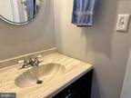 Chevy Chase Dr Unit,chevy Chase, Condo For Rent