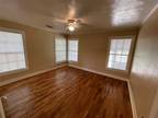 N Lockhart St, Sherman, Home For Rent