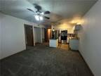 W Randall Wobbe Ln Unit,decatur, Flat For Rent