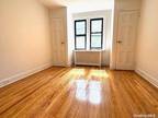 Beach Rd Apt C, Great Neck, Flat For Rent