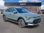 2025 Kia Niro EX Touring