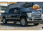 2015 Ford F-250 Super Duty Lariat FX4 DIESEL / CLEAN CARFAX / LOADED / NAV -