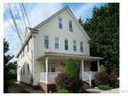 Locust St Apt,greenvale, Flat For Rent