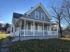 Main St Apt,kingston, Flat For Rent