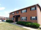 S Th St Apt B, Saint Charles, Condo For Rent