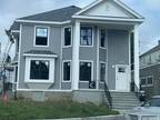 County Rear St Unit,fall River, Flat For Rent