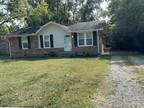 Carden St, Hendersonville, Home For Rent