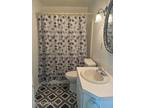 S Front Nd Fl St, Sunbury, Flat For Rent