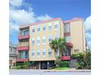 Call TODAY for upgraded 2-BR/2-bath in San Mateo that's close to Downtown an...