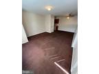Commerce St Unit B, Harrington, Flat For Rent