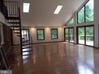Easton Dr, Springfield, Home For Rent