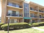 S Komensky Ave Unit A, Oak Lawn, Condo For Rent