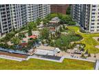 College Point Blvd, Flushing, Condo For Rent