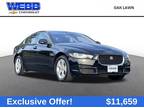 2017 Jaguar XE 25t w/ Power Moonroof & Backup Camera