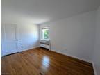 D Troy Dr Apt D, Springfield, Flat For Rent