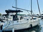 2004 Hunter 306 Boat for Sale