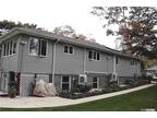 East Dr Unit A, Massapequa, Home For Rent