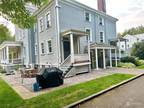 Ne Victorian Ln Apt C, Bainbridge Island, Home For Rent
