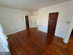 A Linden Ln, Princeton, Flat For Rent