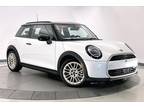 2025 MINI Cooper S Iconic