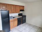 W Vine St Apt A, Hatfield, Flat For Rent