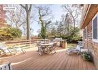 Anderson Rd, Hampton Bays, Home For Rent