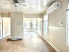 Whitman St Unit,new Bedford, Flat For Rent