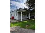 Gratiot Ave Unit B, Chesterfield Township, Condo For Rent