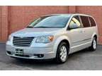 2010 Chrysler Town & Country for sale