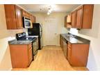 Brook St Apt M, Saint Charles, Flat For Rent