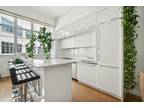 Thomson Ave Unit,queens, Home For Rent