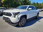 2024 Toyota Tacoma White