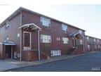Maple St Apt,garfield, Flat For Rent