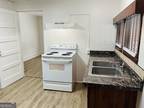 Mandeville Ave Unit B, Carrollton, Home For Rent