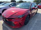 2025 Toyota Camry XLE PANO ROOF