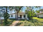Rd St, Floresville, Home For Rent